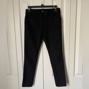 LOFT BLACK  DRESS PANTS STRAIGHT LEG - SIZE 00PETITE